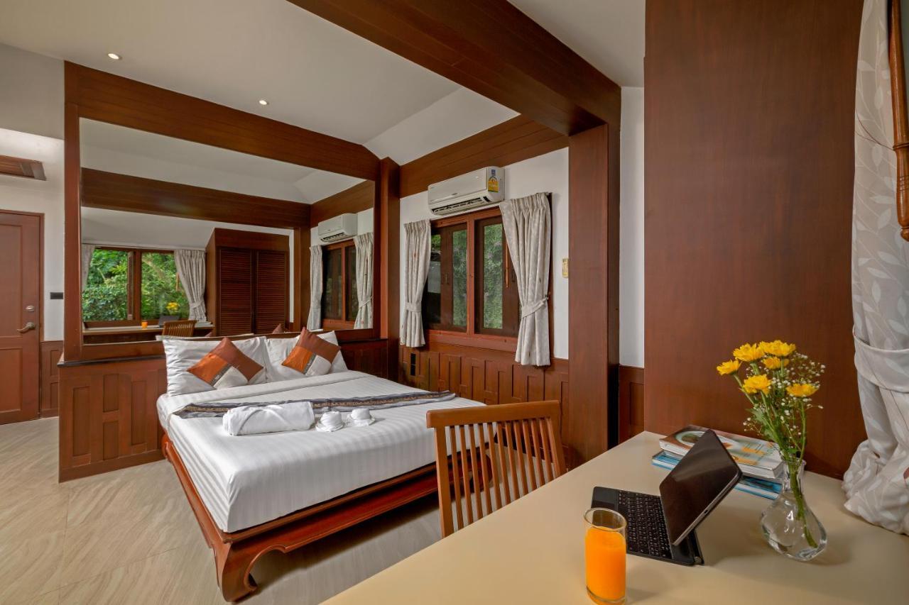 Nakawanna Villa Phuket Buitenkant foto