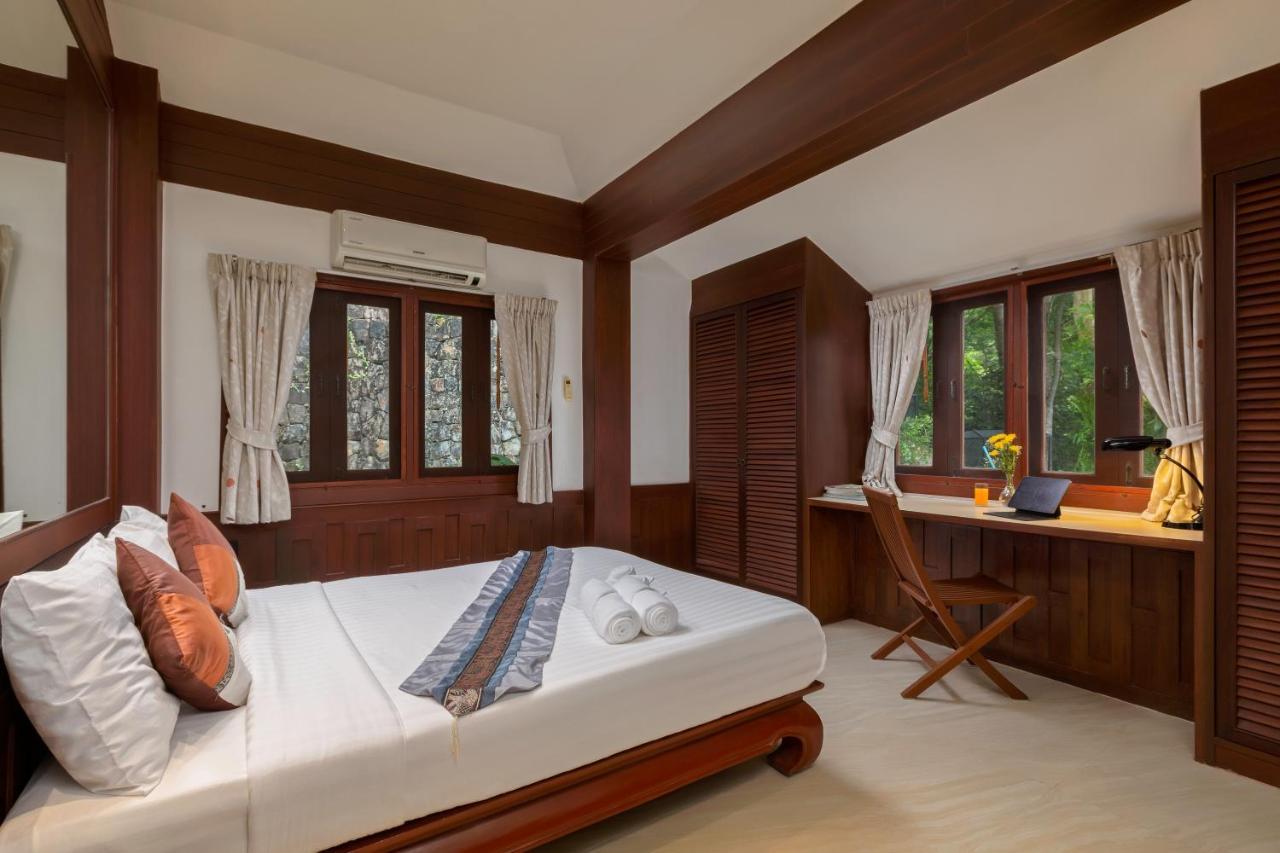 Nakawanna Villa Phuket Buitenkant foto