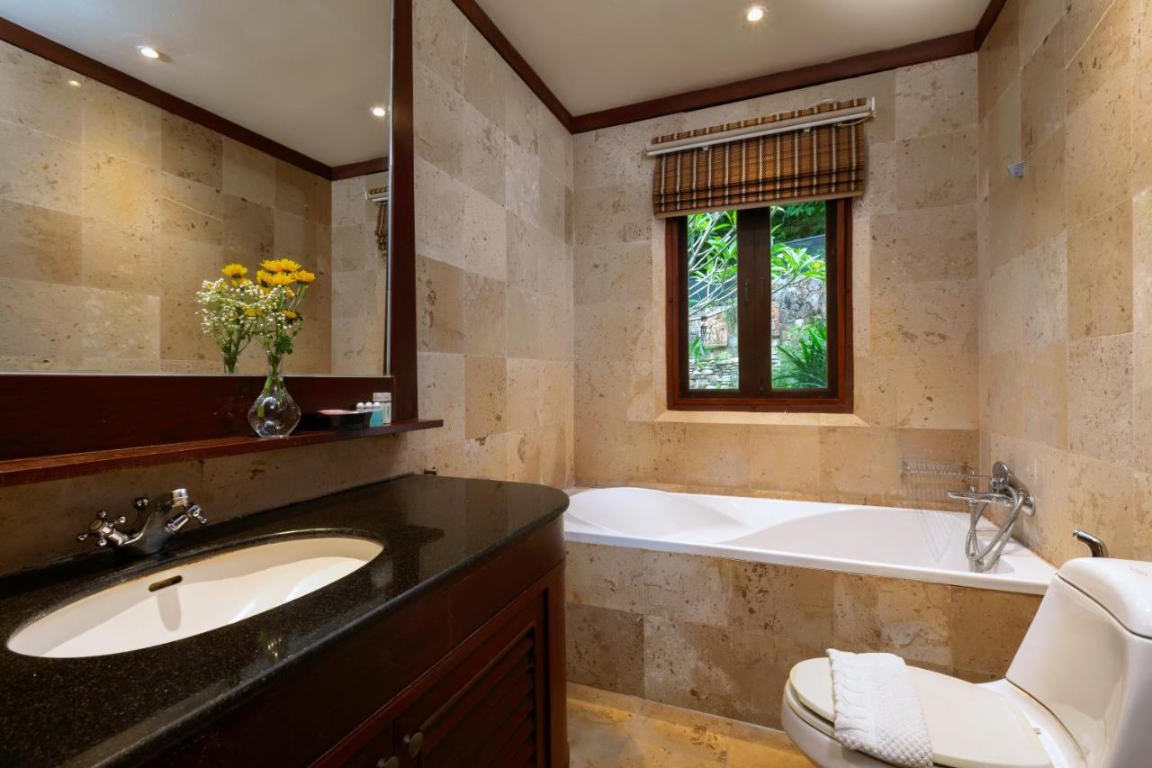Nakawanna Villa Phuket Buitenkant foto