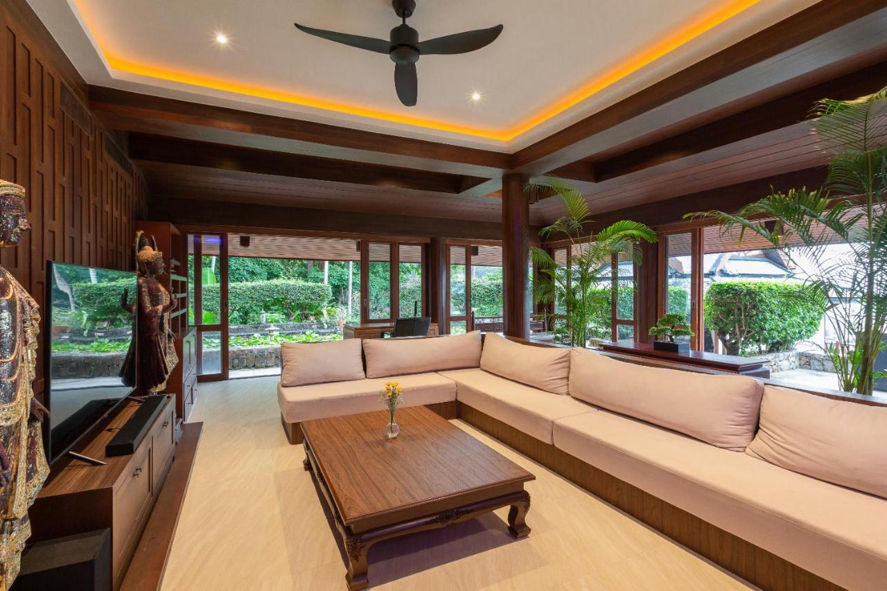 Nakawanna Villa Phuket Buitenkant foto