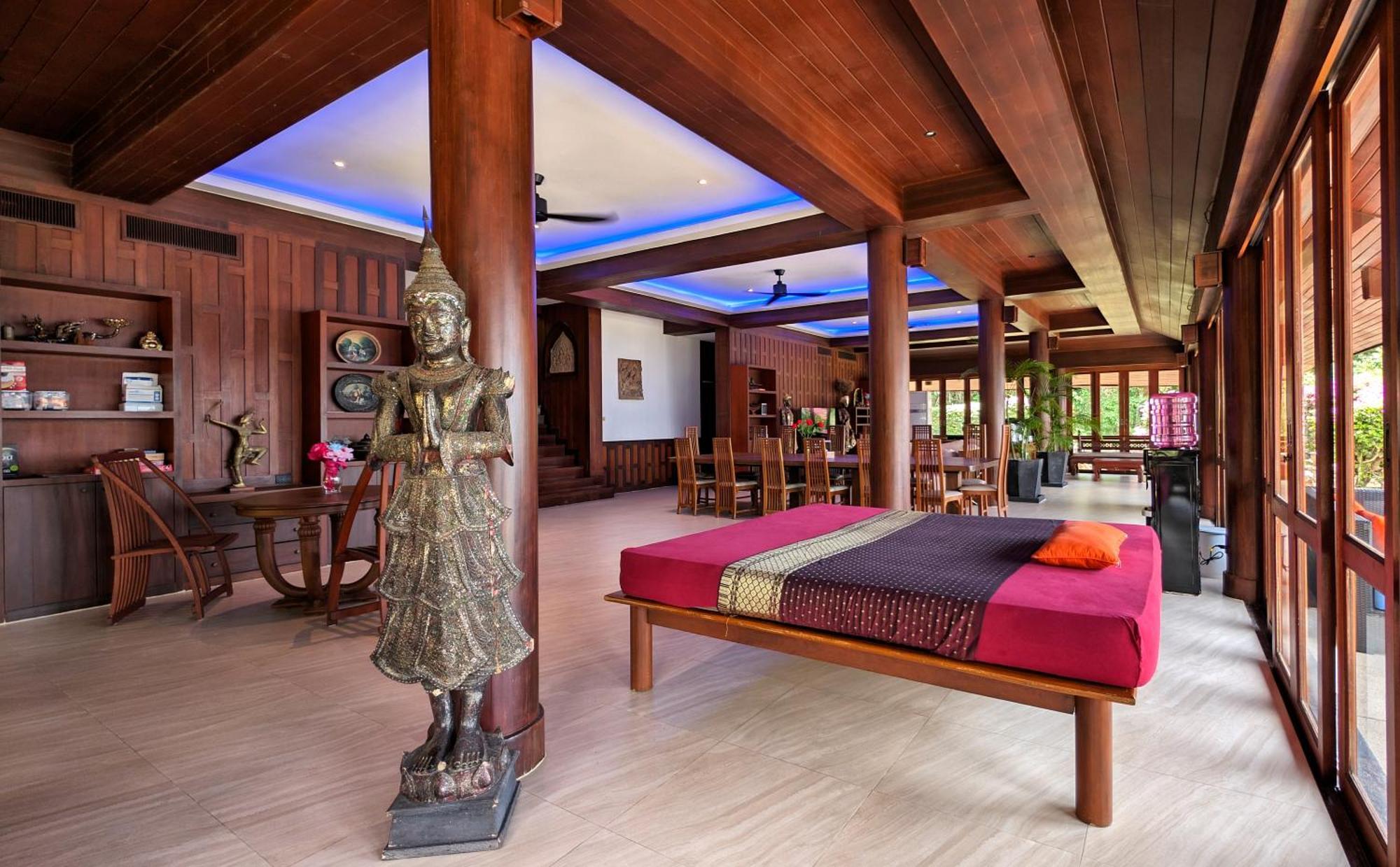 Nakawanna Villa Phuket Buitenkant foto