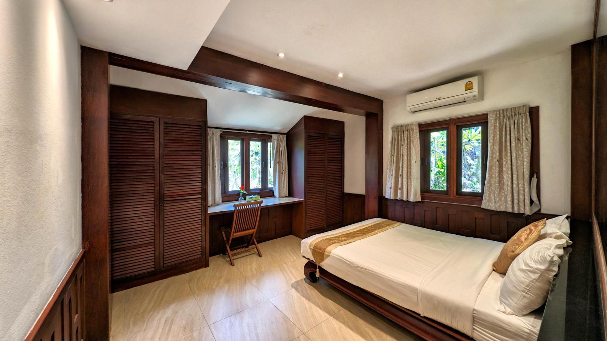 Nakawanna Villa Phuket Buitenkant foto